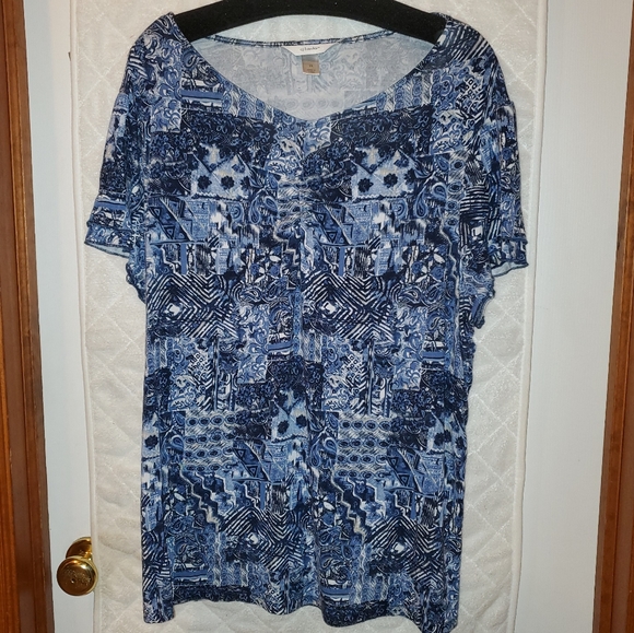 CJ Banks Tops - CJ Banks 2X blue white short sleeve top